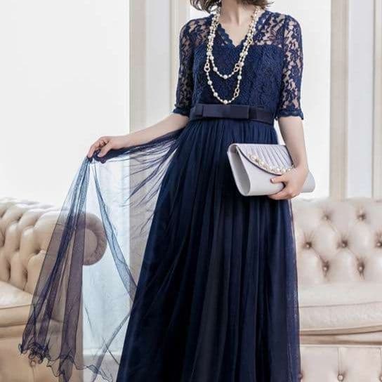 結婚式お呼ばれドレス　レース縫合のロングドレス
