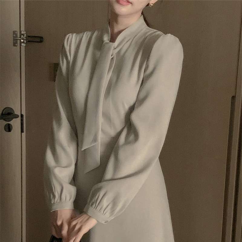 結婚式お呼ばれドレス  エレガントなネクタイ付きロングワンピース