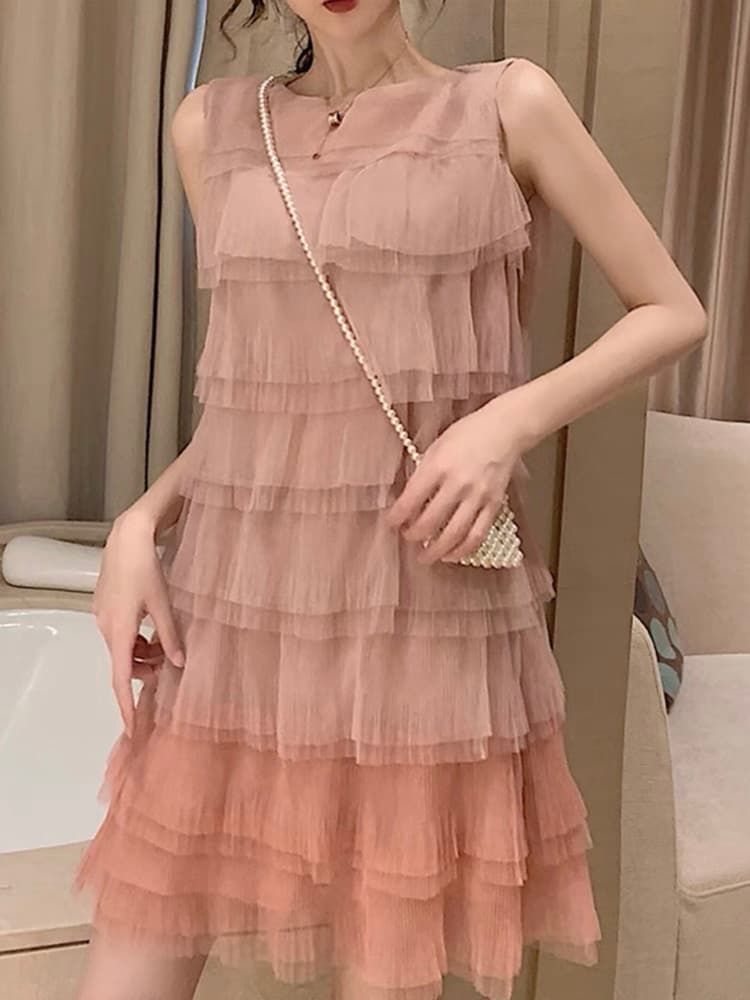 結婚式お呼ばれドレス 涼やかなノースリーブ 透け感あるティアードワンピースドレス